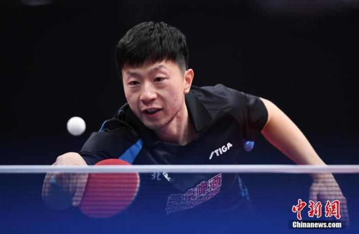 目前效力于比利时布鲁日俱乐部，本赛季代表球队出场20次，贡献3粒进球和4次助攻，目前他的德转身价为800万欧元。